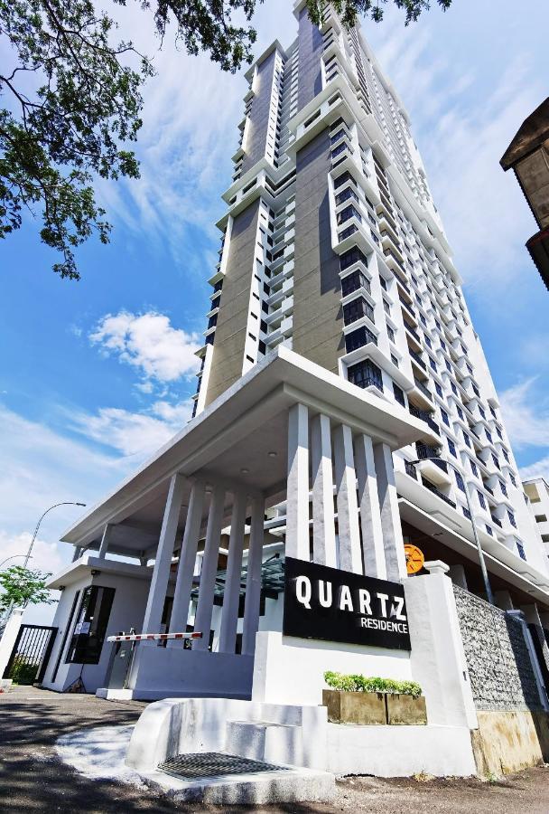 The Quartz Premier Suites Melaka 外观 照片